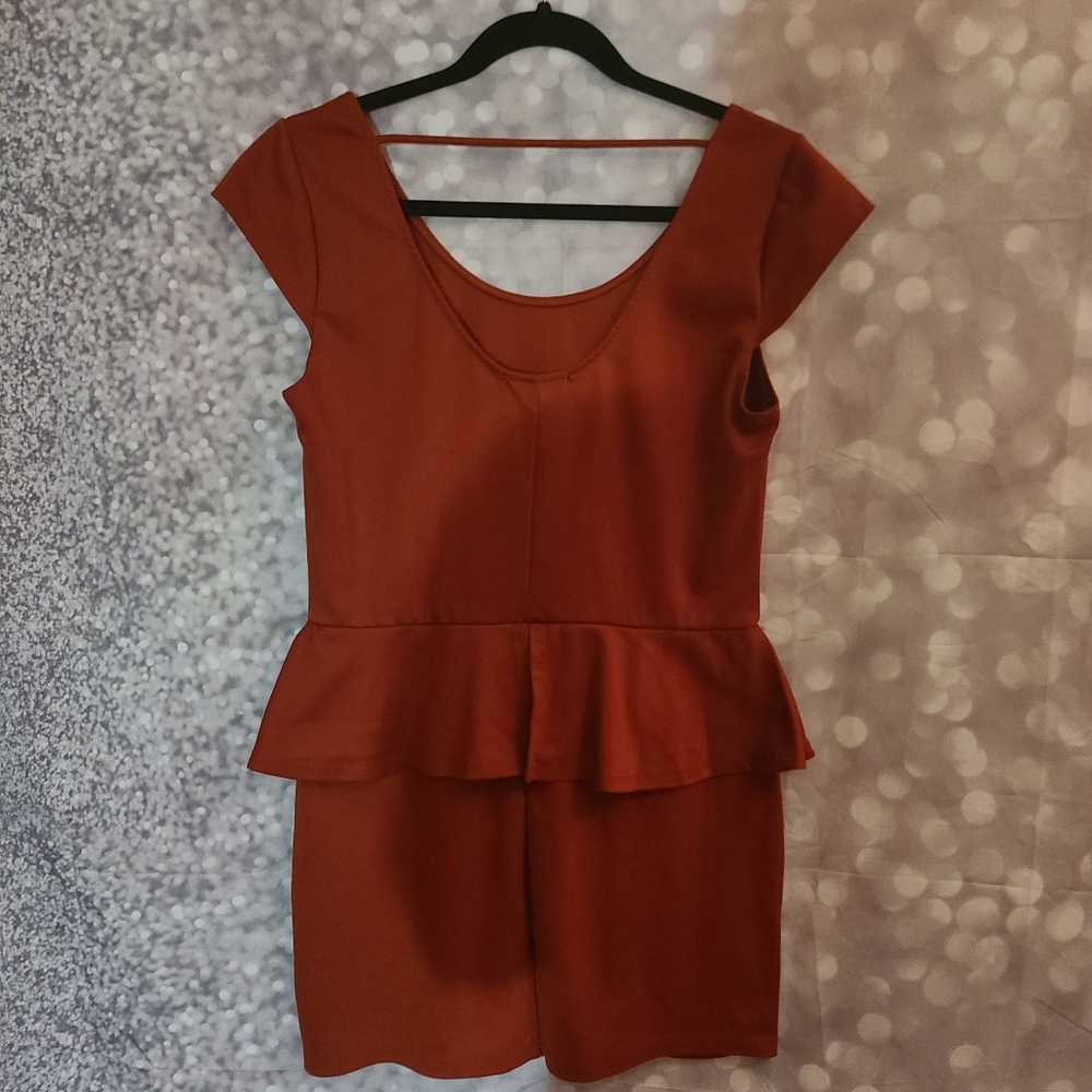 Dress - Picture 2 of 2